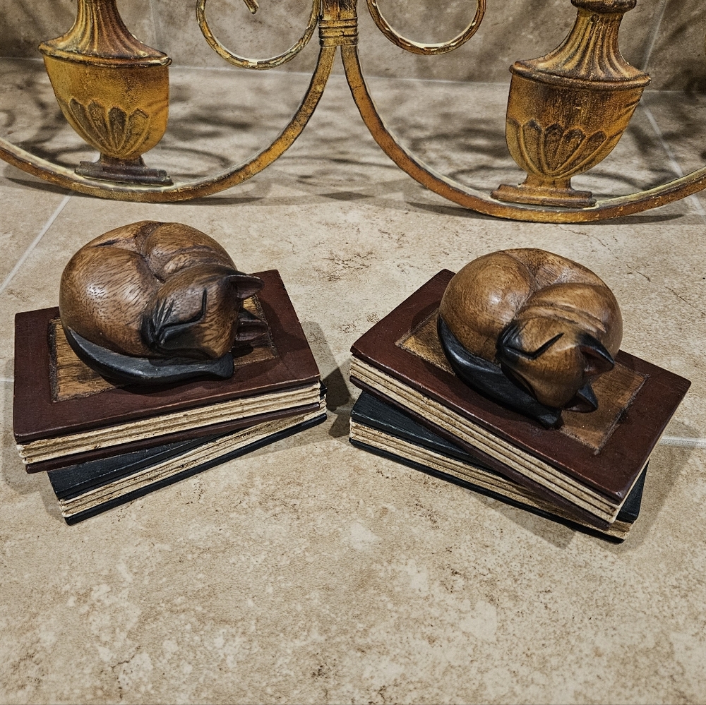 Set (2) Vintage Carved Wooden Siamese Cats Sleeping on Books Shelf Sitters